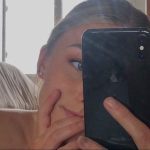 Meet your Posher, Sydney